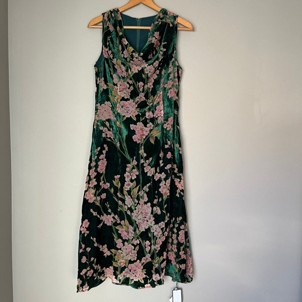Floral Sleeveless Dress - Green and Pink